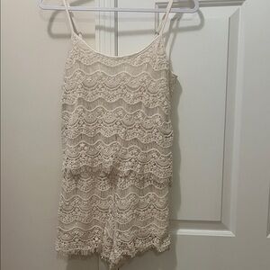 Elegant Cream Lace Lounge Set